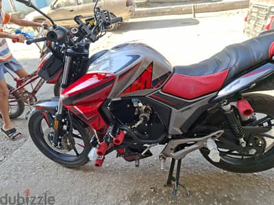 للبيع دراجه ناريه