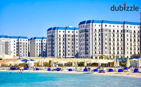 شقة للبيع فى latin district بالعالمين الساحل الشمالى فى اقوى لوكيشن استلام متشطب بالكامل فيو على pool متاح خصم الكاش وتقسيط على اطول فترة سداد