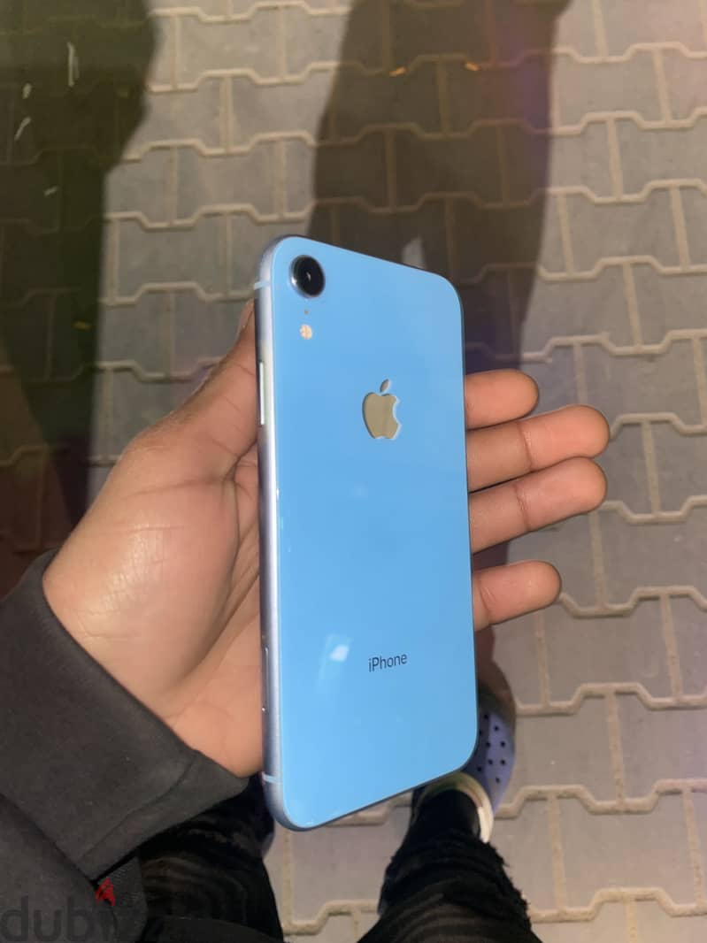Apple - iPhone XR 3