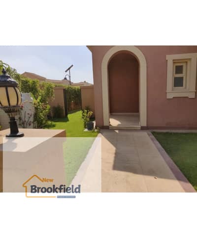 فيلا ستاند الون كورنر للايجار بالمطبخ والتكييفات فى كمبوند ميفيدا التراسوبر لوكس  Mivida Standalone Villa – Prime Corner Unit