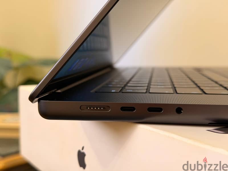 MACBOOK  M3 MAX 16-inch 2