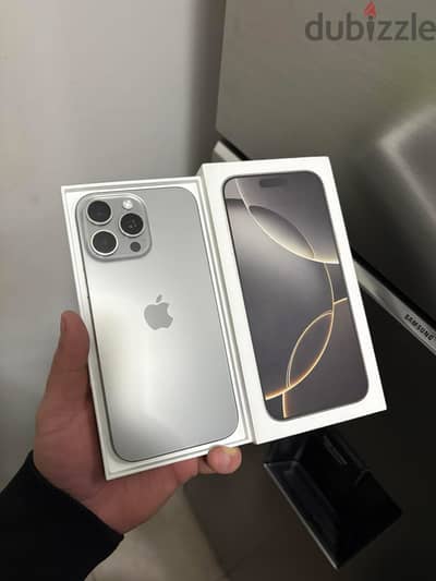 Apple - iPhone 16 Pro Max