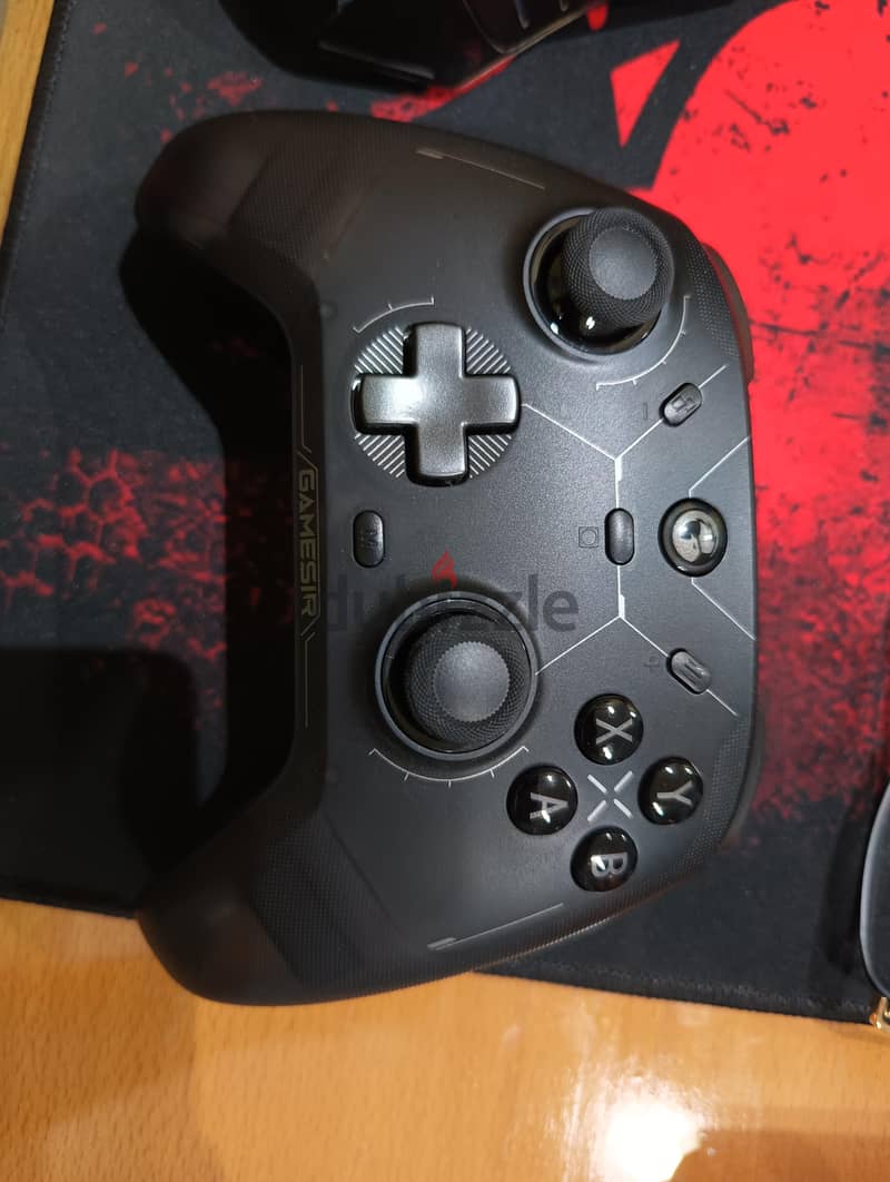 GameSir Cyclone 2 Controller 1