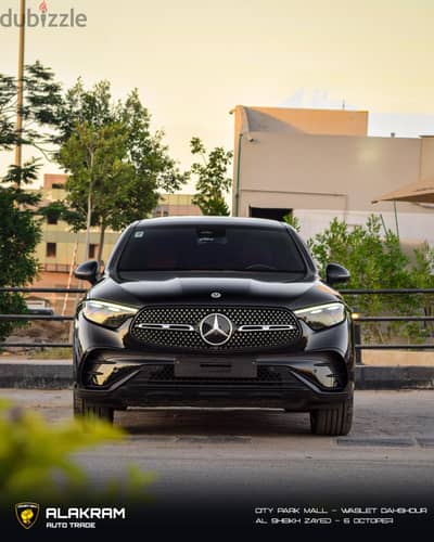 Mercedes-Benz GLC 300 2025 صالون مميز AMG DESIGNO Fully Loaded كاملة