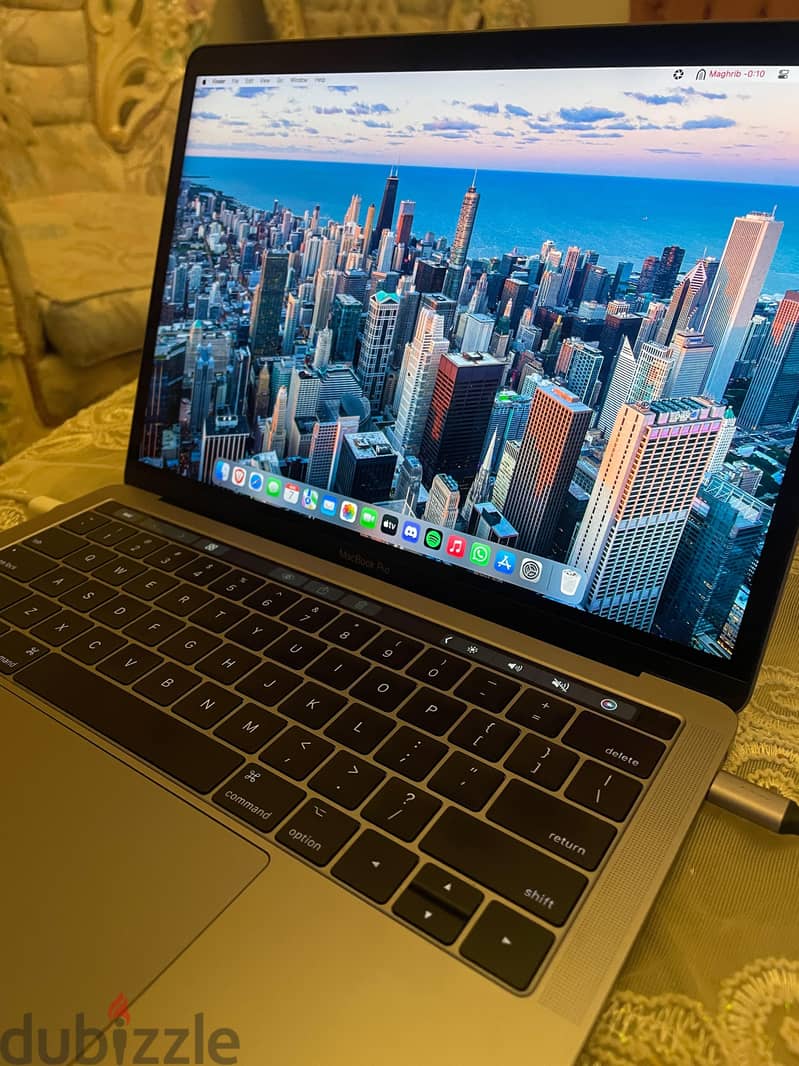 MacBook bro 2017 4