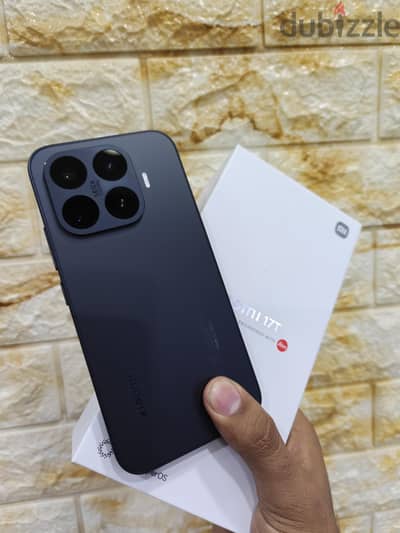 Xiaomi 17T 512 giga 12 ram فتحه علبه