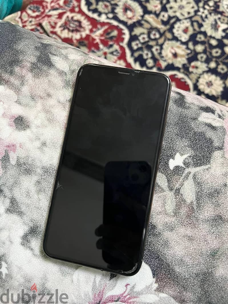 Apple - iPhone XS Max 1