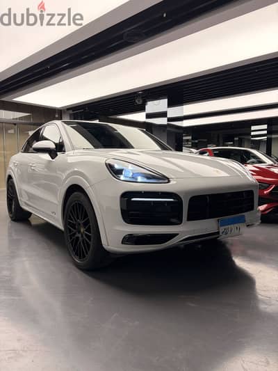 Porsche Cayenne 2022
