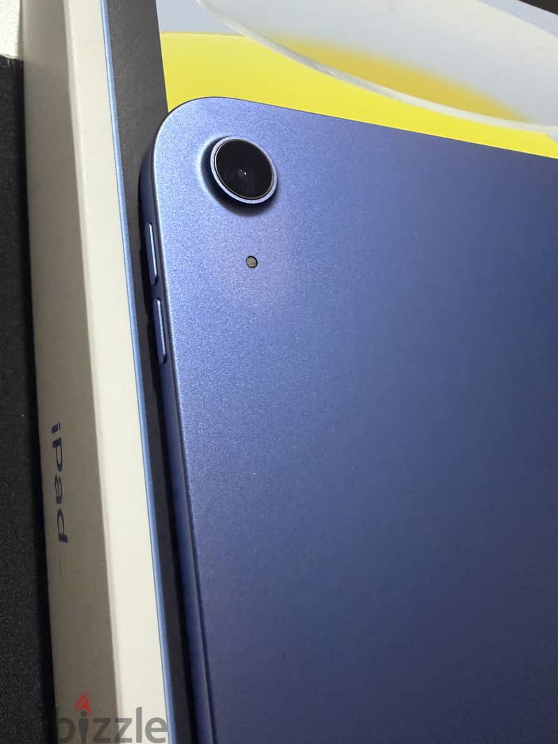 I pad 10th generation 6