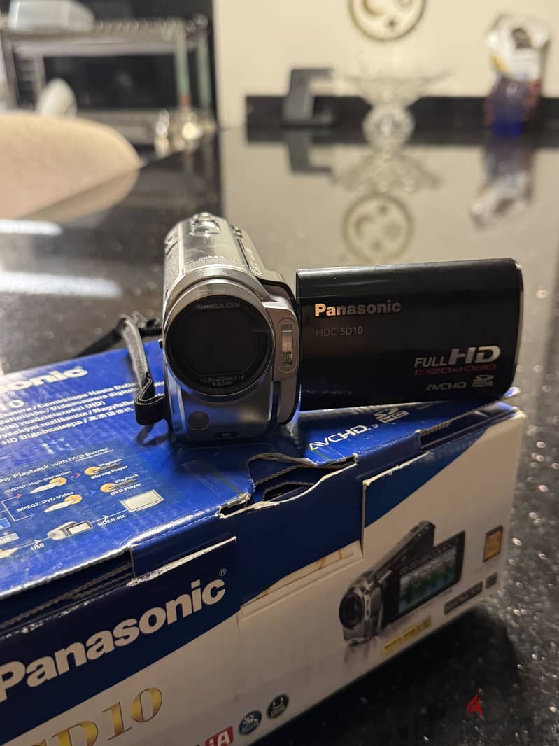 Panasonic HDC-SD10 6
