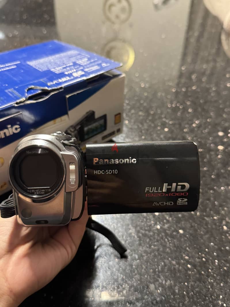 Panasonic HDC-SD10 9