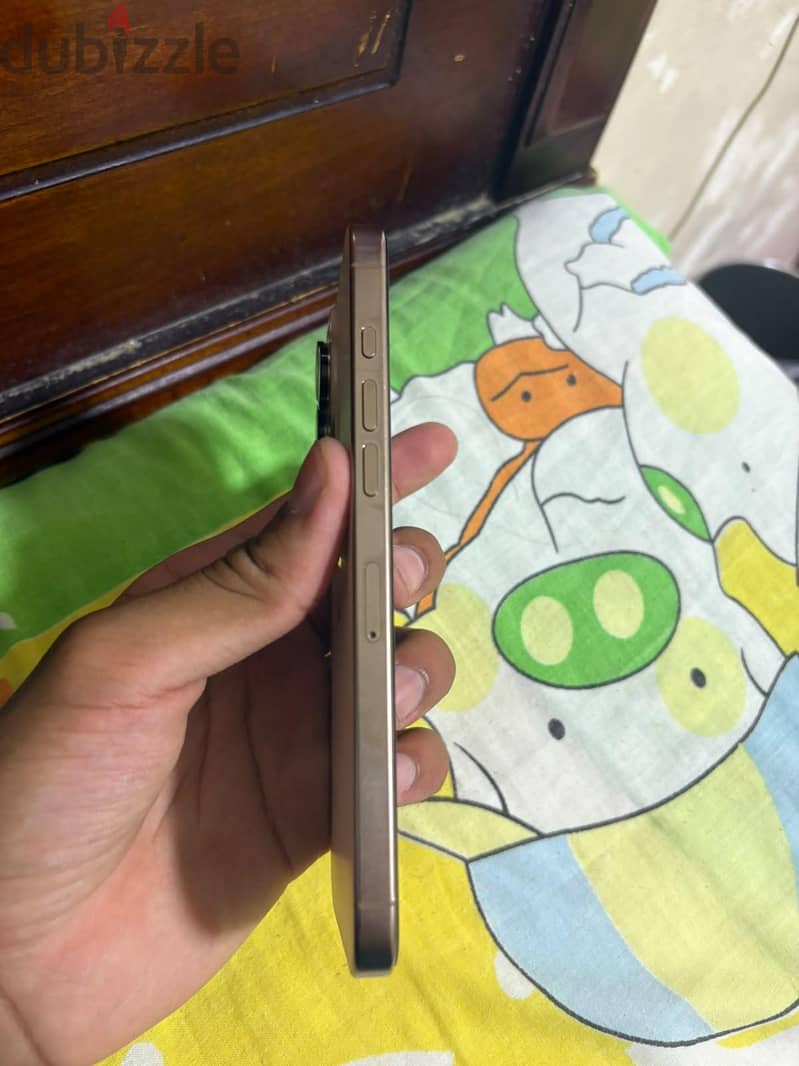 Apple - iPhone 16 Pro Max 6
