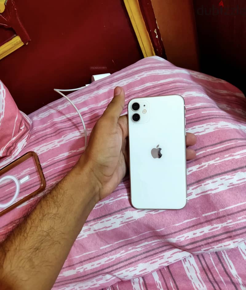 Apple - iPhone 11 1