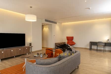 Luxury Hotel-Style 2-Bedroom Apartment for Rent in Silver Palm
