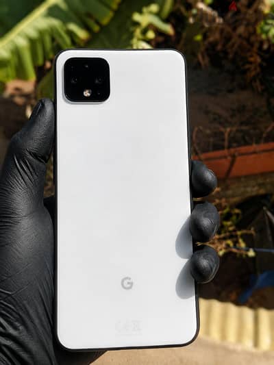 للبيع أو البدل – Google Pixel 4 XL (أبيض)
