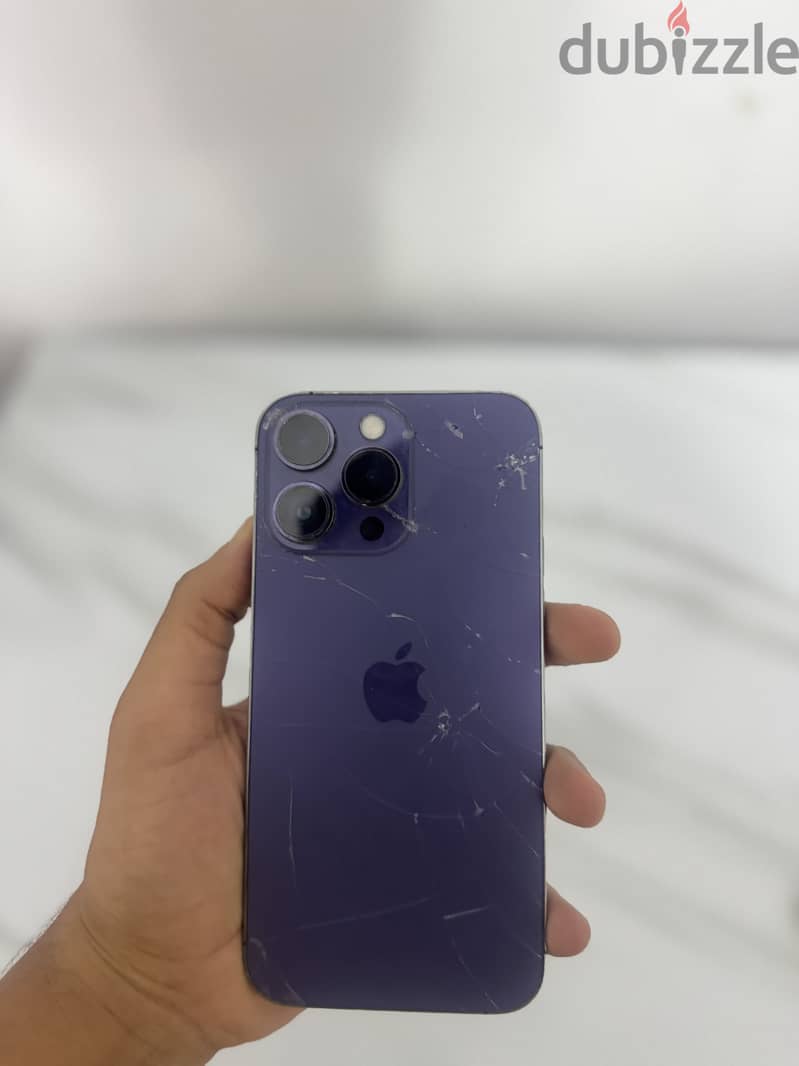 iPhone 14 Pro Max 4