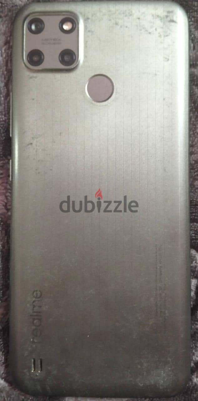 realme Y25 1
