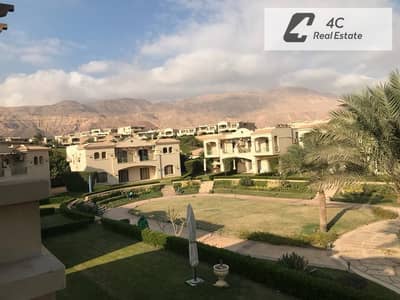 شاليه مفروش للبيع أقل من سعر السوق في لافيستا 6_La Vista6 من ارقى مشاريع العين السخنة بجوار بورتو السخنة بإطلالة بحر وحمام سباحة | 125 متر | موقع مميز