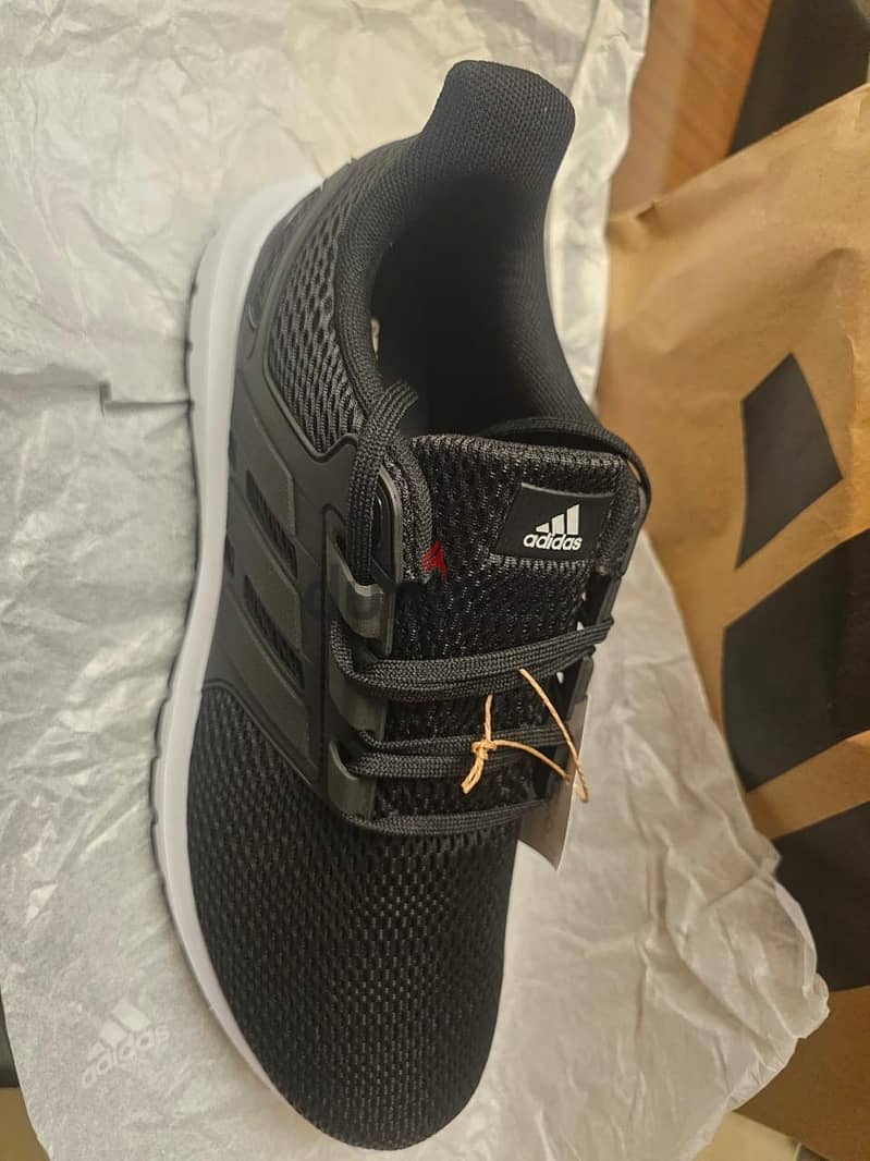 Addidas Sneakrs 3
