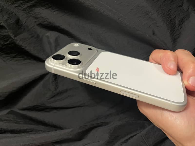Apple - iPhone 17 Pro 5
