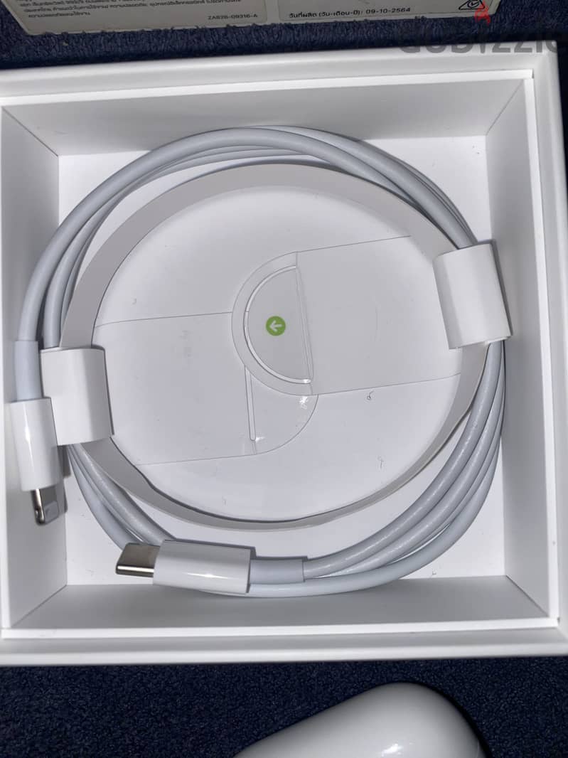 AirPods 3 5