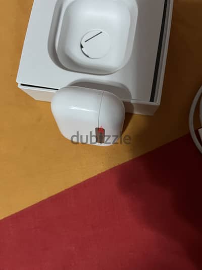 سماعة Apple AirPods الجيل الثالث أصلية – بحالة ممتازة