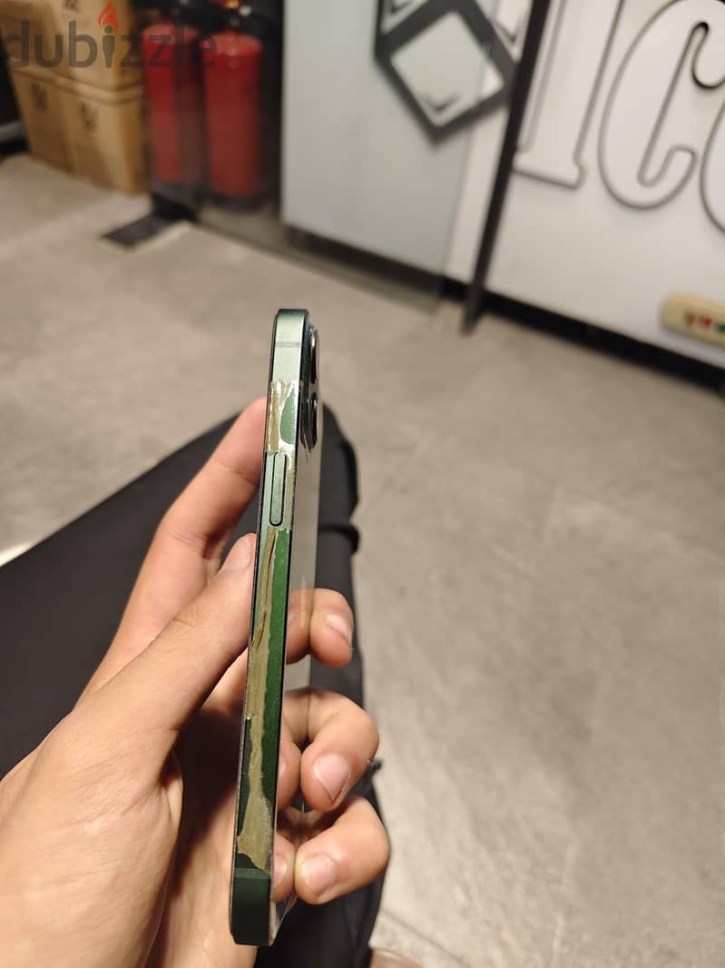 Apple - iPhone 13 2