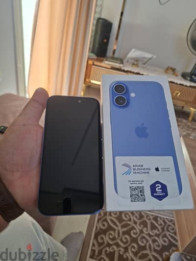 آبل - آيفون 16