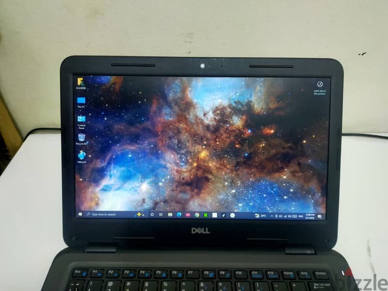 DELL latitude 3300 9