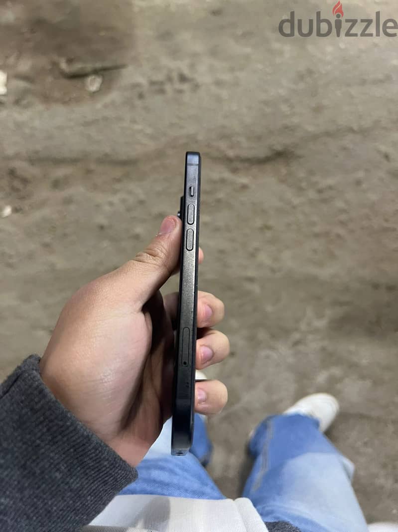 Apple - iPhone 15 3