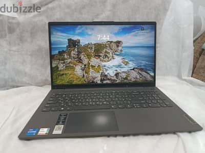 Lenovo laptop I5 1135g7
