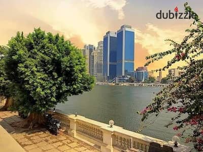شقة 600متر للبيع علي النيل مباشره بالزمالك