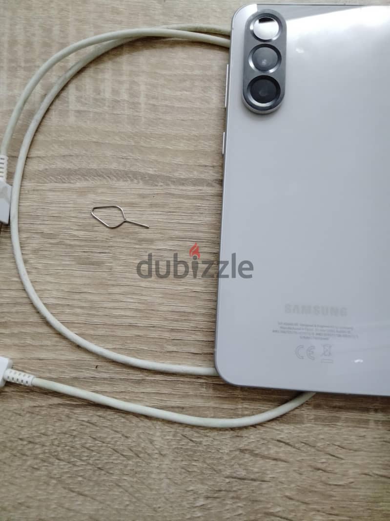 Samsung A56 5