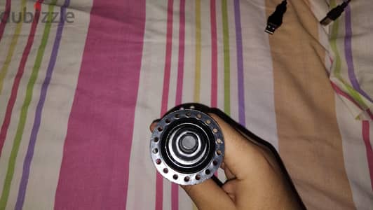 صره جديده مش مستعمله و يوجد فيها 18 فتحه في كل ناحيه