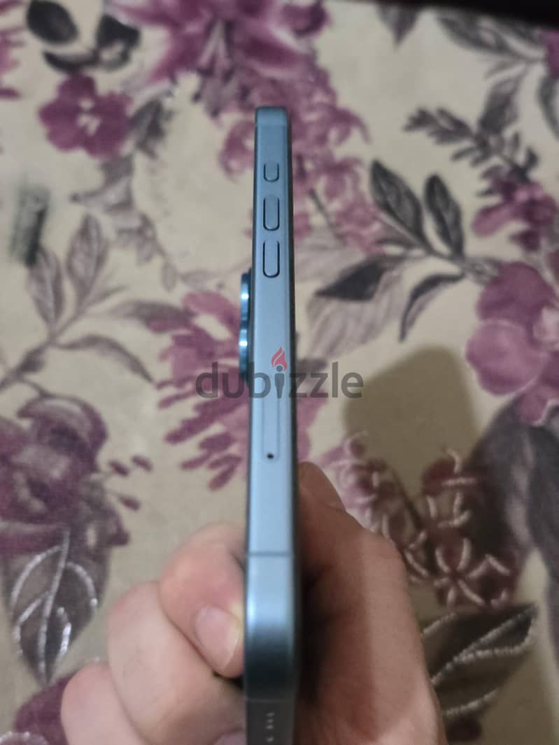 Apple - iPhone 16 4