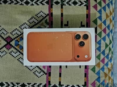 آبل - آيفون 17 برو ماكس