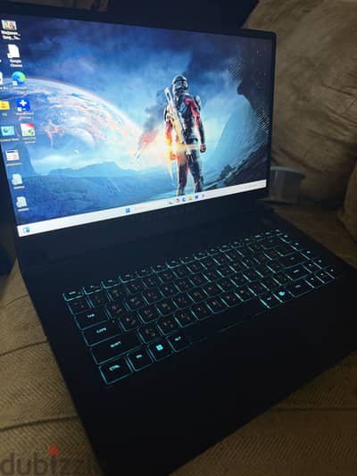 Alienware m15 R7 gaming laptop i7-12700H RTX3050 4GB 16GB RAM 1TB SSD