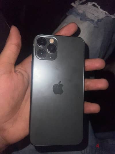 آبل - آيفون 11 برو