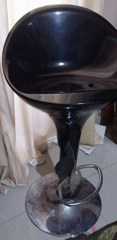 2 Bar Chairs