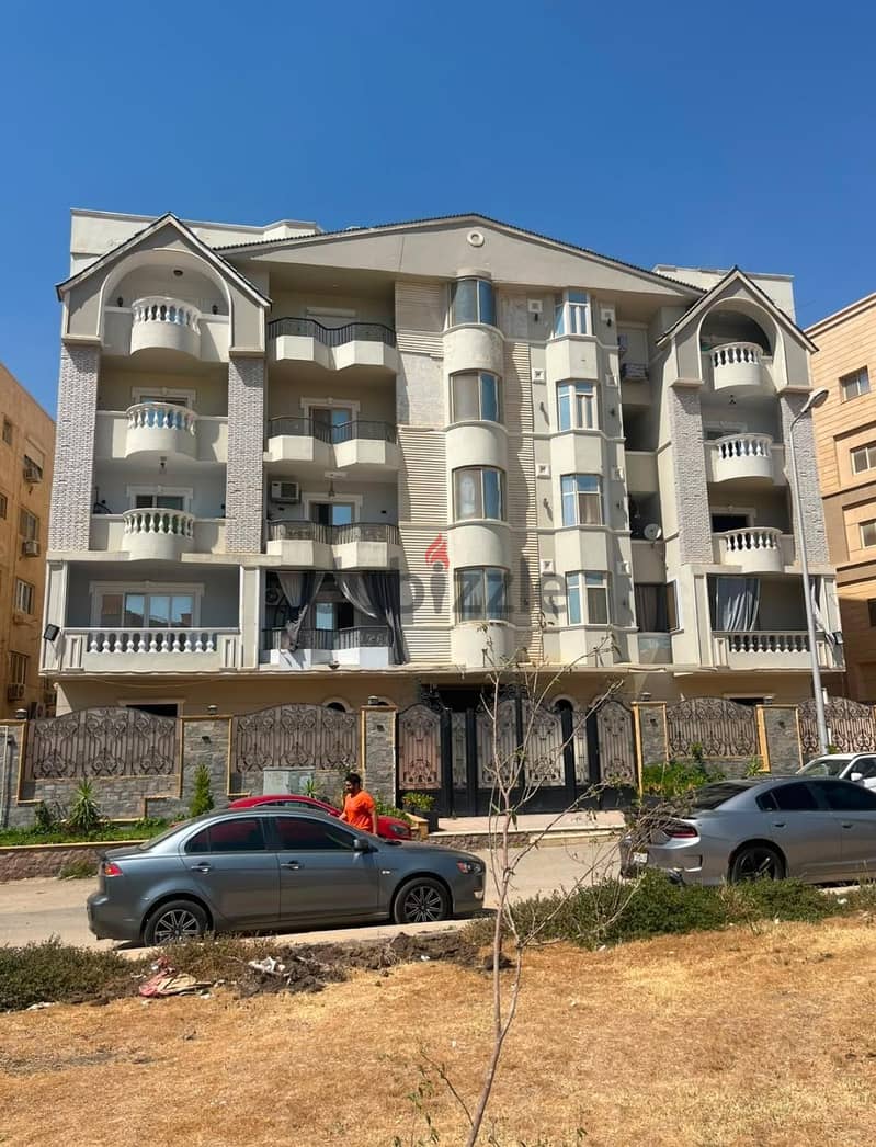 apartment 0 apartment 0