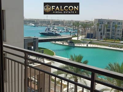 صف اول ع اول واكبر مارينا في راس الحكمه شاليه Full Sea View تشطيب كامل في سولت | Salt  بجوار Hacienda & Mountain View & La Vista & Caesar Sodic