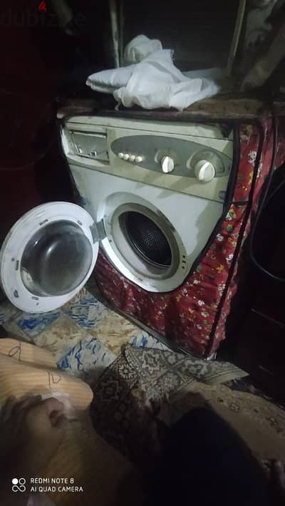 غسالة ايديال شغالة بحالة ممتازة