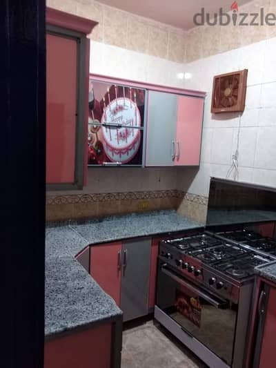 مطبخ للبيع استعمال بسيط