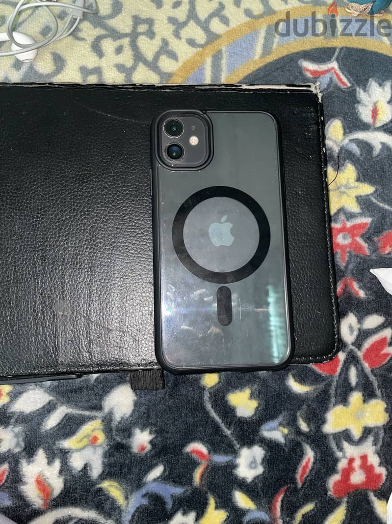 Apple - iPhone 11 1