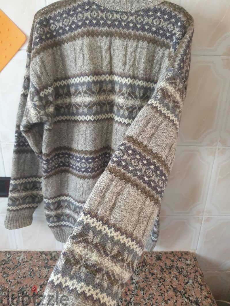 Andrew wool pullover 1
