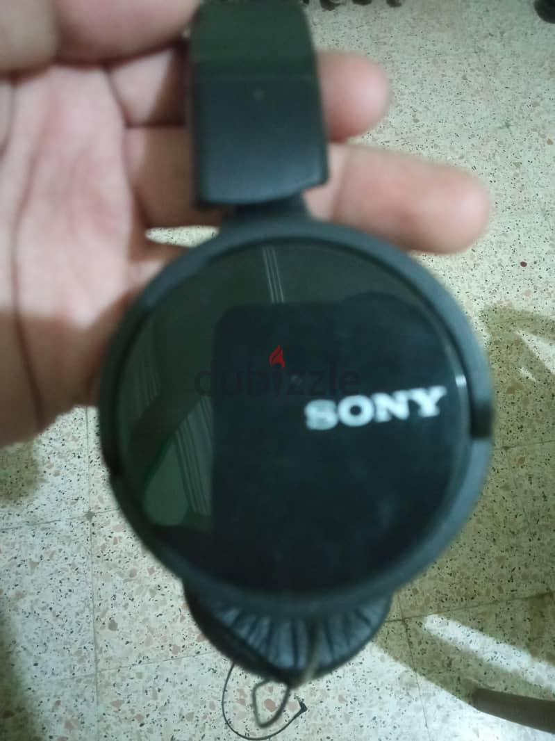 SONY. 1