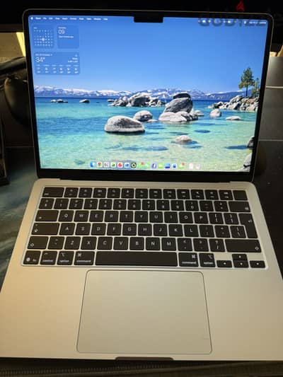 Macbook Air M4 16gb, 256gb Sky blue Like new