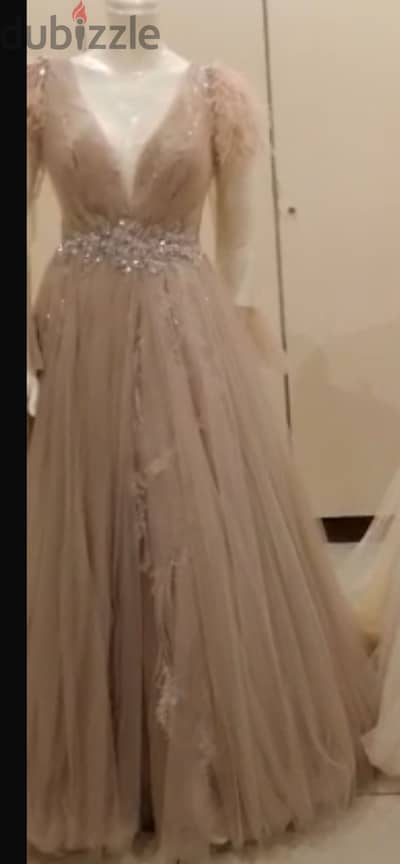فساتين للبيع باحسن جوده
