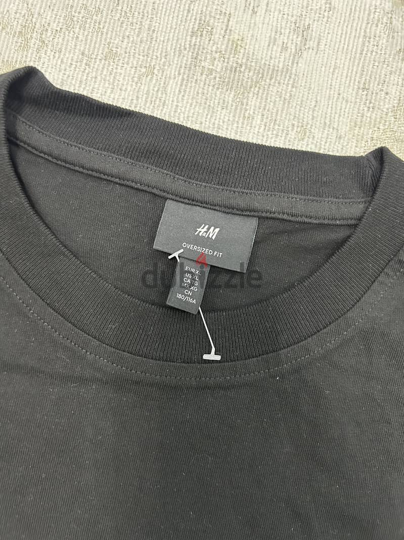 H and m basic black tshirt size xl 1