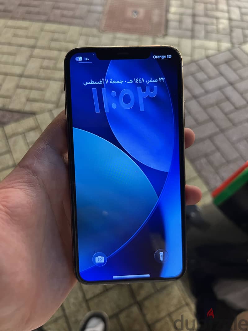 Apple - iPhone 11 Pro Max 1